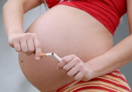 безопасно ли курить во время беременности