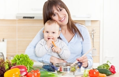 Каким мясом лучше всего питаться молодой матери, кормящей грудью?