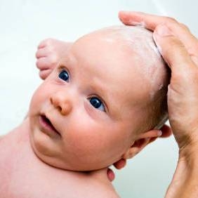 О гигиене головы (волос) новорожденного ребенка (Часть 1)